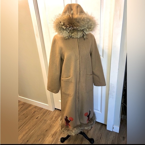 𝅺Vtg Inuvik Virgin Wool & Fur Trim Beige Full Length Parka Sz 12 / M - Picture 7 of 15